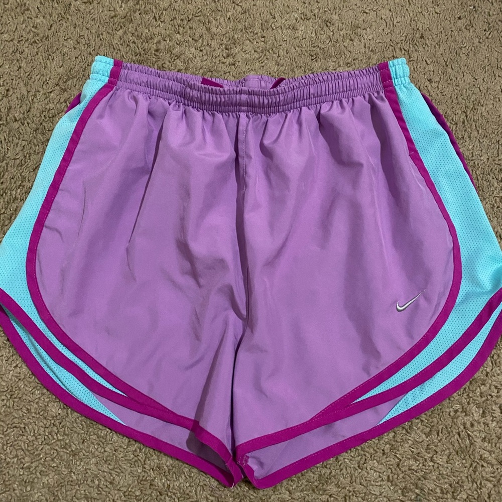 Women Nike shorts